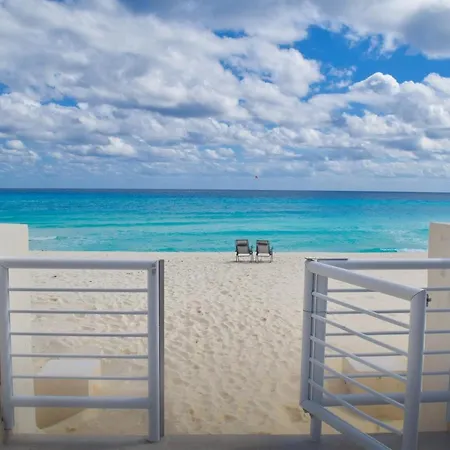 Departamento Sobre La Playa Cancun